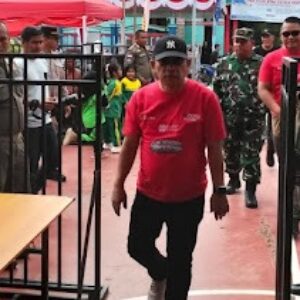 H.Devi Suhartoni Maengahdiri Paripurna DPRD dalam Mendengarkan Pidato Conprensi Prabowo Subiyanto