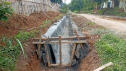 DRAINASE SUMBER HARTA BOBROK: APBD MUSI RAWAS Diduga Hamburkan Uang Negara Warga Curiga Kualitas Material Dikebiri
